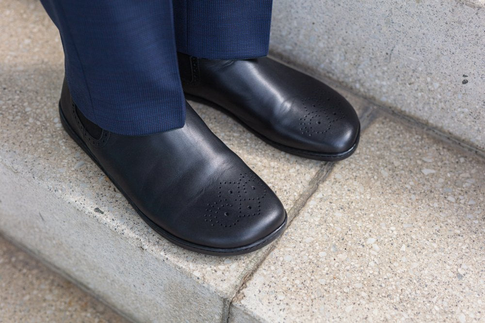 EQUITY Brogue Black